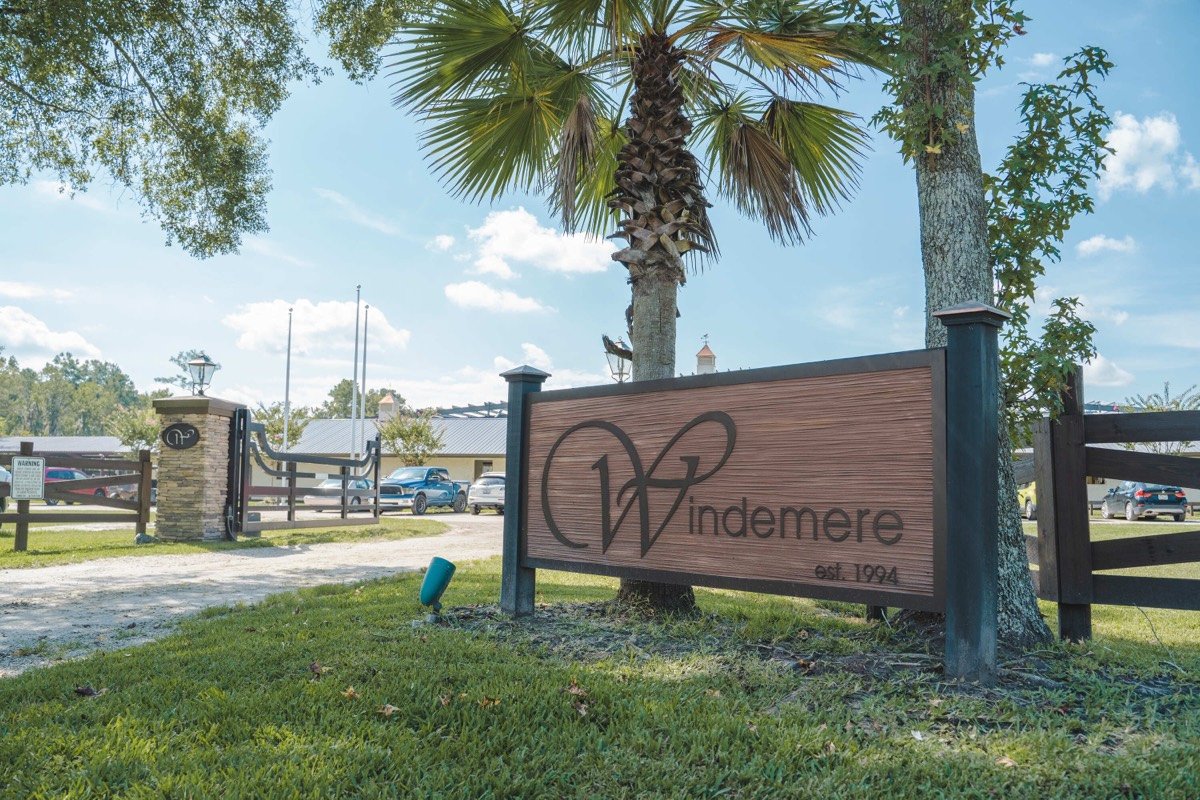 Windermere entrance sign